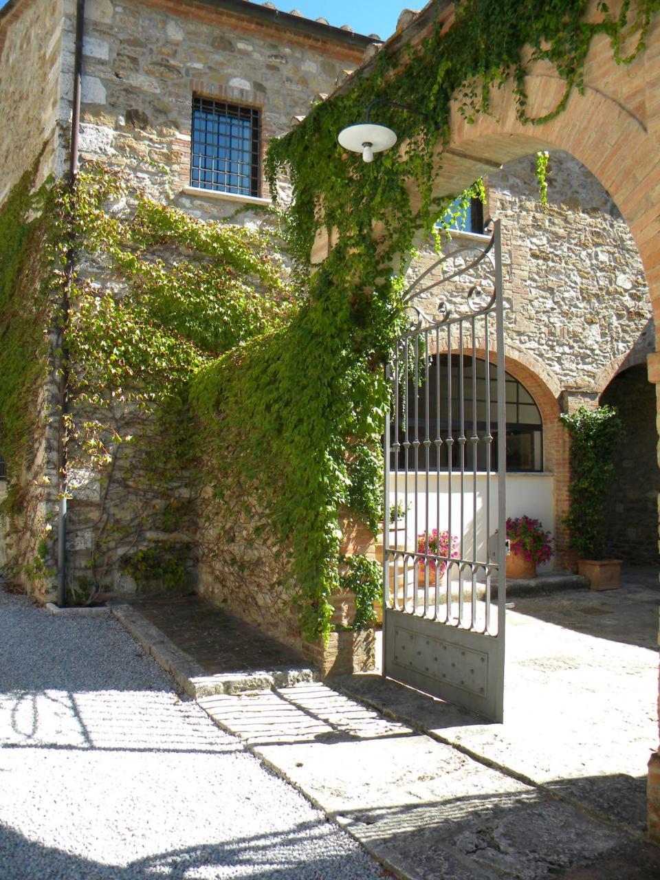 Agriturismo Tenuta Il Tasso ラポラーノ・テルメ エクステリア 写真